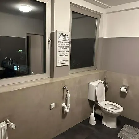 Abseits Apartment *